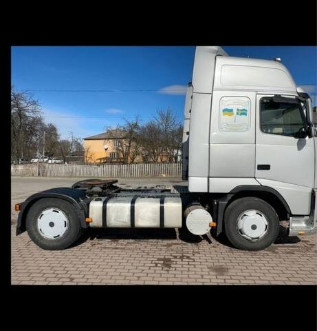 Серый Вольво 460, объемом двигателя 12.1 л и пробегом 1000 тыс. км за 9800 $, фото 1 на Automoto.ua