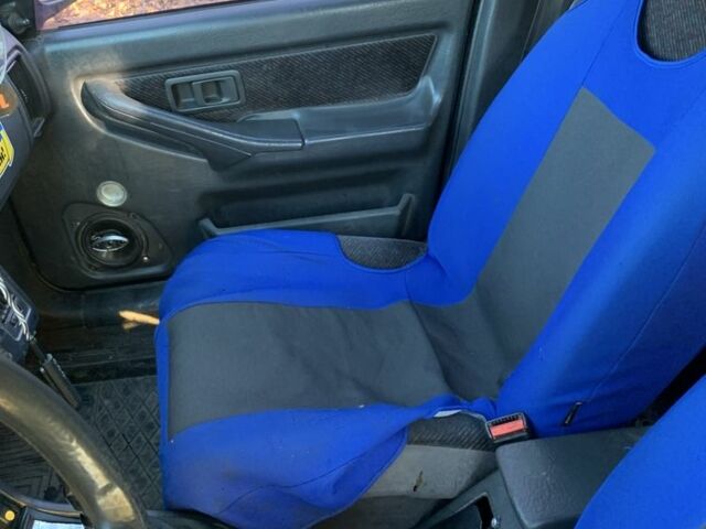 Синій Вольво 460, об'ємом двигуна 1.7 л та пробігом 370 тис. км за 388 $, фото 4 на Automoto.ua