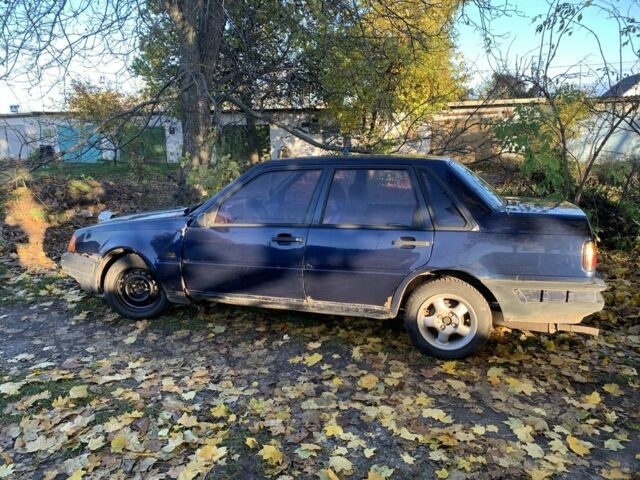 Синій Вольво 460, об'ємом двигуна 1.7 л та пробігом 370 тис. км за 388 $, фото 3 на Automoto.ua