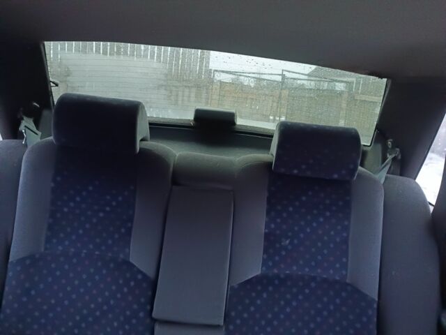 Синий Вольво 460, объемом двигателя 1.8 л и пробегом 11 тыс. км за 600 $, фото 10 на Automoto.ua