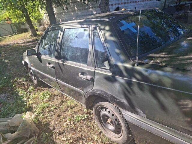 Зеленый Вольво 460, объемом двигателя 1.8 л и пробегом 380 тыс. км за 476 $, фото 1 на Automoto.ua