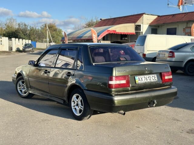Зеленый Вольво 460, объемом двигателя 2 л и пробегом 300 тыс. км за 1000 $, фото 1 на Automoto.ua