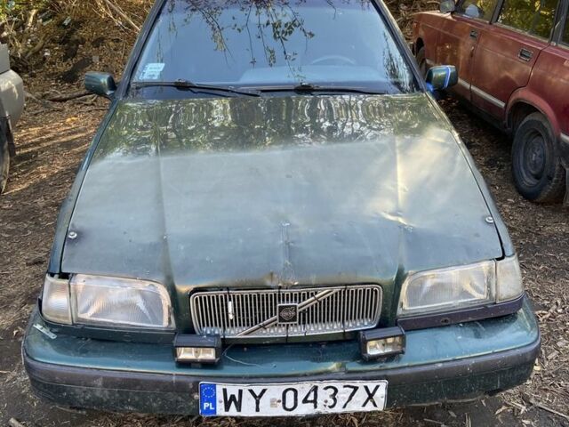 Зеленый Вольво 460, объемом двигателя 1.6 л и пробегом 3 тыс. км за 392 $, фото 2 на Automoto.ua