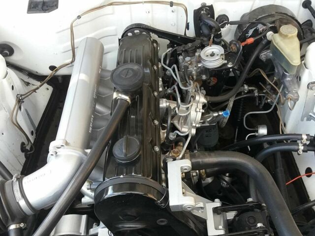 Білий Вольво 740, об'ємом двигуна 2.4 л та пробігом 20 тис. км за 5200 $, фото 1 на Automoto.ua