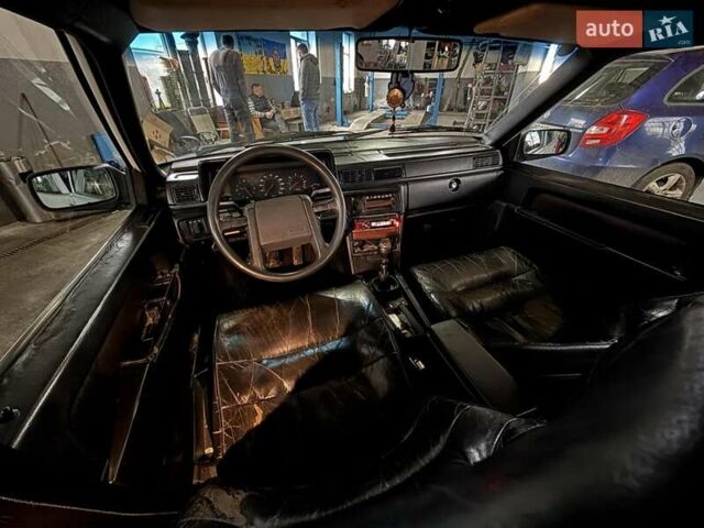 Білий Вольво 740, об'ємом двигуна 2.3 л та пробігом 422 тис. км за 2500 $, фото 11 на Automoto.ua