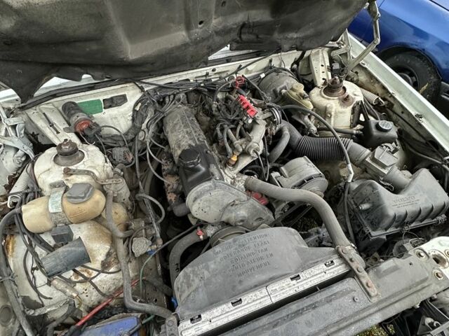 Белый Вольво 740, объемом двигателя 2.3 л и пробегом 280 тыс. км за 2000 $, фото 5 на Automoto.ua