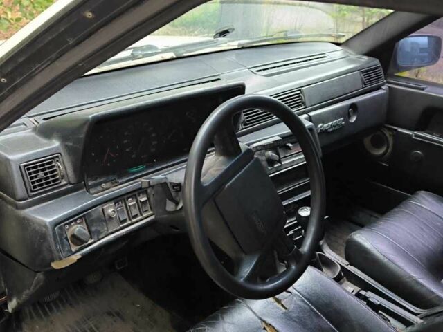 Бежевий Вольво 740, об'ємом двигуна 2.4 л та пробігом 340 тис. км за 1700 $, фото 9 на Automoto.ua