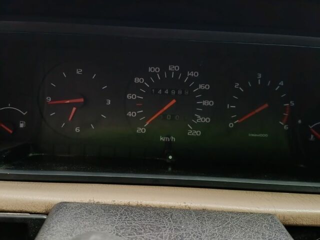 Черный Вольво 740, объемом двигателя 0 л и пробегом 144 тыс. км за 800 $, фото 5 на Automoto.ua