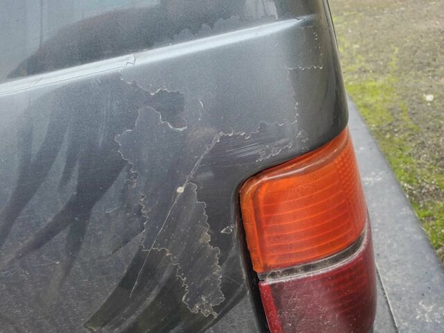 Черный Вольво 740, объемом двигателя 2.3 л и пробегом 306 тыс. км за 1900 $, фото 1 на Automoto.ua