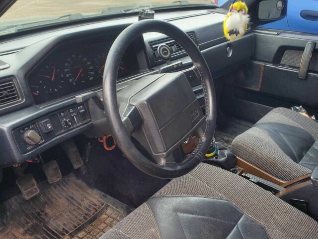 Черный Вольво 740, объемом двигателя 2.3 л и пробегом 306 тыс. км за 1900 $, фото 11 на Automoto.ua