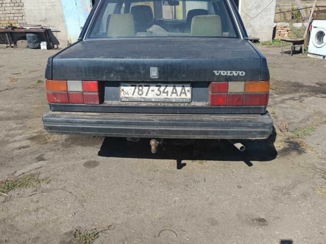 Чорний Вольво 740, об'ємом двигуна 0 л та пробігом 530 тис. км за 1500 $, фото 1 на Automoto.ua
