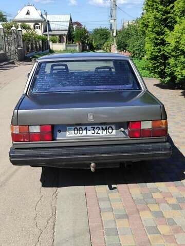 Вольво 740, об'ємом двигуна 2.3 л та пробігом 300 тис. км за 1199 $, фото 2 на Automoto.ua