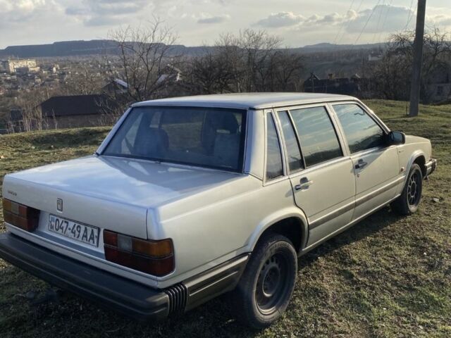 Серый Вольво 740, объемом двигателя 2.4 л и пробегом 360 тыс. км за 1500 $, фото 9 на Automoto.ua