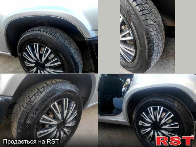 Сірий Вольво 740, об'ємом двигуна 2.4 л та пробігом 180 тис. км за 1700 $, фото 8 на Automoto.ua