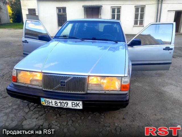 Сірий Вольво 740, об'ємом двигуна 2.4 л та пробігом 180 тис. км за 1700 $, фото 13 на Automoto.ua