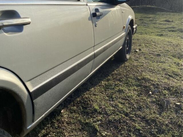 Серый Вольво 740, объемом двигателя 2.4 л и пробегом 360 тыс. км за 1500 $, фото 11 на Automoto.ua