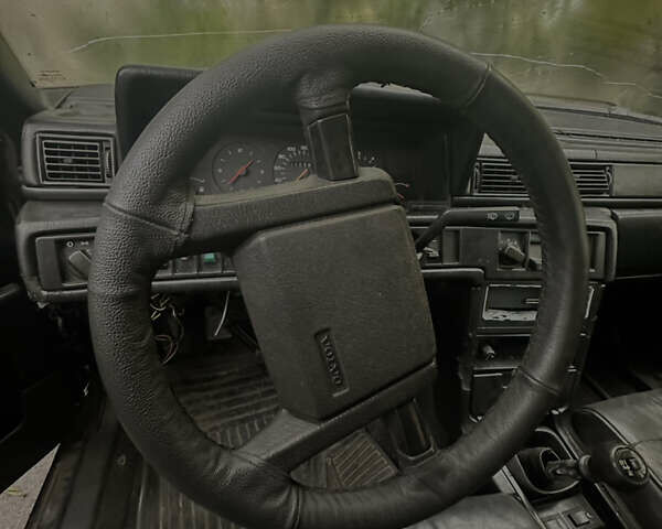 Сірий Вольво 740, об'ємом двигуна 2.4 л та пробігом 350 тис. км за 1700 $, фото 8 на Automoto.ua