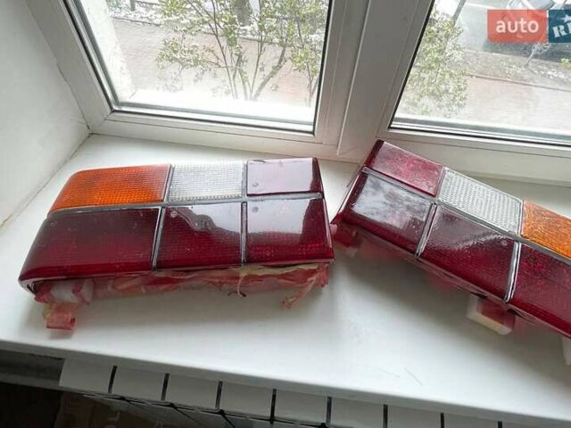 Сірий Вольво 740, об'ємом двигуна 2.38 л та пробігом 3 тис. км за 2900 $, фото 26 на Automoto.ua