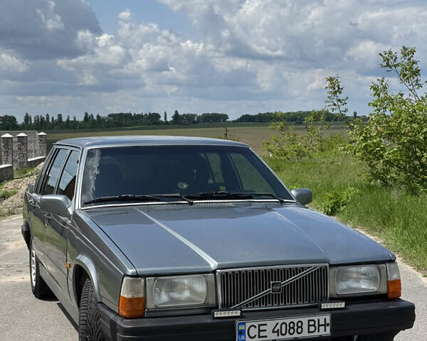 Сірий Вольво 740, об'ємом двигуна 2.32 л та пробігом 370 тис. км за 2200 $, фото 1 на Automoto.ua