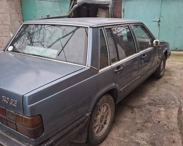Синий Вольво 740, объемом двигателя 2.4 л и пробегом 5 тыс. км за 4000 $, фото 2 на Automoto.ua