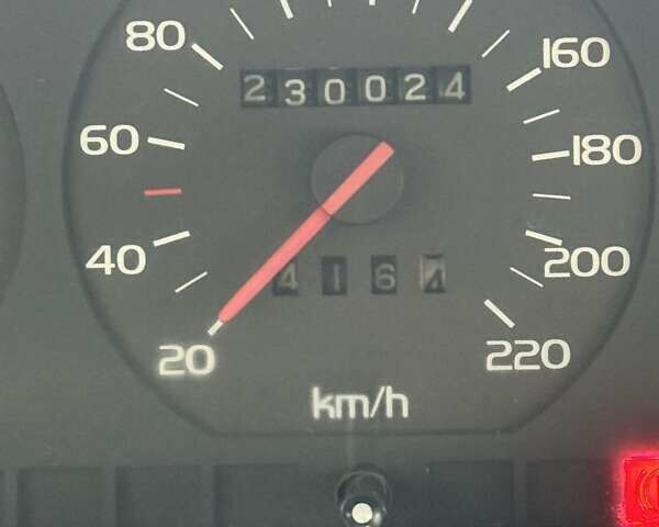 Синий Вольво 740, объемом двигателя 0 л и пробегом 230 тыс. км за 3000 $, фото 14 на Automoto.ua