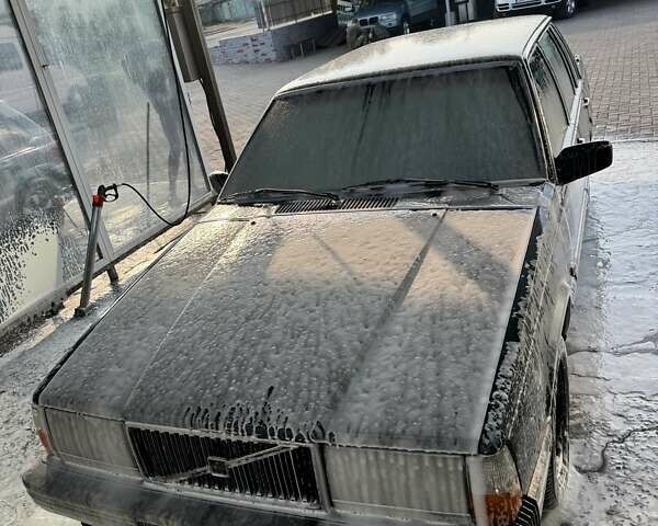 Синий Вольво 740, объемом двигателя 0 л и пробегом 230 тыс. км за 3000 $, фото 3 на Automoto.ua