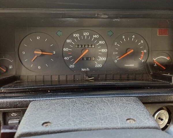 Синий Вольво 740, объемом двигателя 2.3 л и пробегом 630 тыс. км за 950 $, фото 7 на Automoto.ua