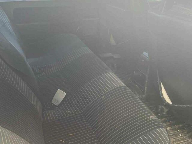 Синий Вольво 740, объемом двигателя 2.4 л и пробегом 450 тыс. км за 900 $, фото 6 на Automoto.ua