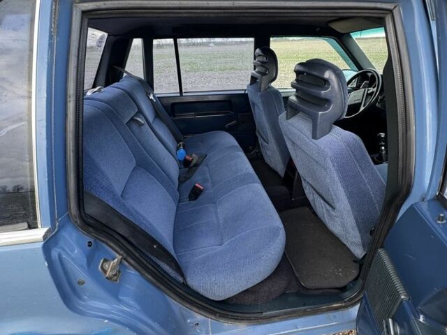 Синий Вольво 740, объемом двигателя 2 л и пробегом 350 тыс. км за 1350 $, фото 11 на Automoto.ua