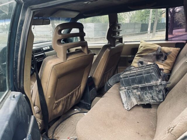 Зелений Вольво 740, об'ємом двигуна 2.3 л та пробігом 118 тис. км за 505 $, фото 5 на Automoto.ua