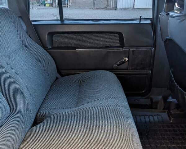 Зеленый Вольво 740, объемом двигателя 2.4 л и пробегом 300 тыс. км за 2500 $, фото 6 на Automoto.ua