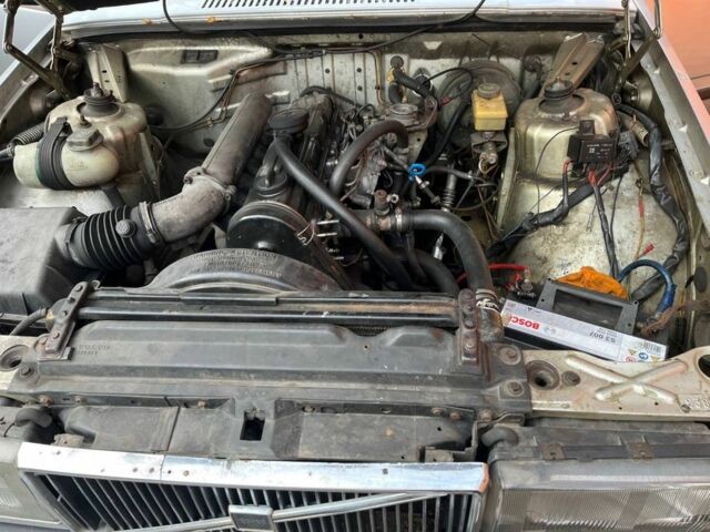 Серый Вольво 745, объемом двигателя 2.4 л и пробегом 3 тыс. км за 1187 $, фото 5 на Automoto.ua