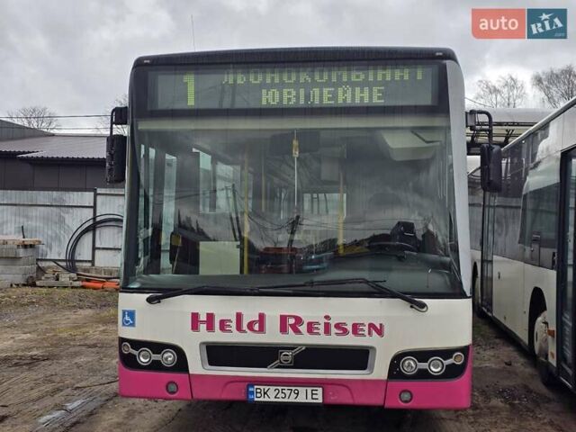 Белый Вольво 7700, объемом двигателя 9.37 л и пробегом 500 тыс. км за 17900 $, фото 1 на Automoto.ua