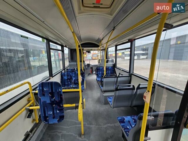 Белый Вольво 7700, объемом двигателя 9.37 л и пробегом 500 тыс. км за 17900 $, фото 14 на Automoto.ua