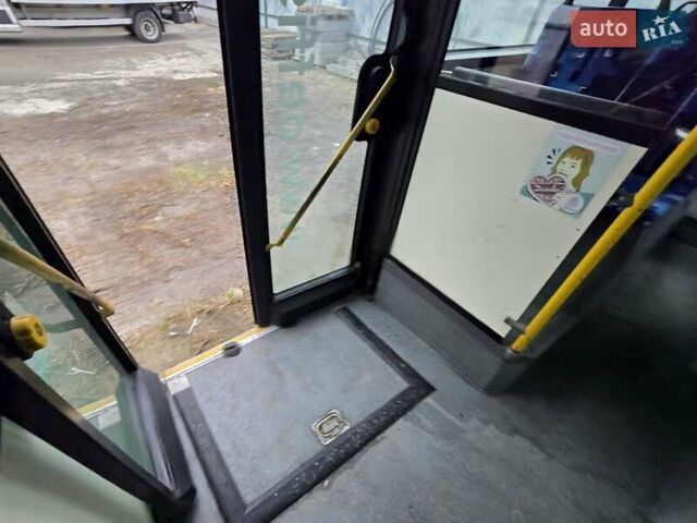 Белый Вольво 7700, объемом двигателя 9.37 л и пробегом 500 тыс. км за 17900 $, фото 17 на Automoto.ua