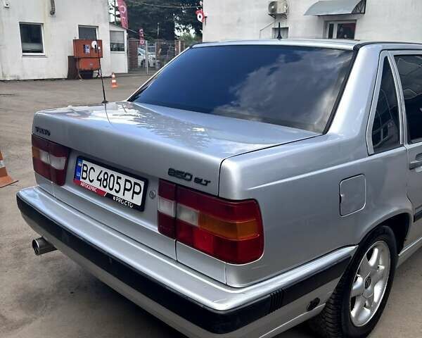 Серый Вольво 850, объемом двигателя 2.5 л и пробегом 320 тыс. км за 3000 $, фото 2 на Automoto.ua