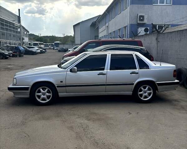 Серый Вольво 850, объемом двигателя 2.5 л и пробегом 320 тыс. км за 3000 $, фото 1 на Automoto.ua
