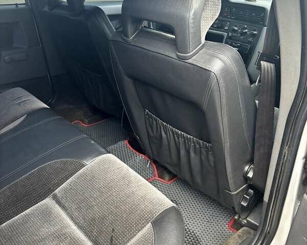 Серый Вольво 850, объемом двигателя 2.5 л и пробегом 320 тыс. км за 3000 $, фото 10 на Automoto.ua