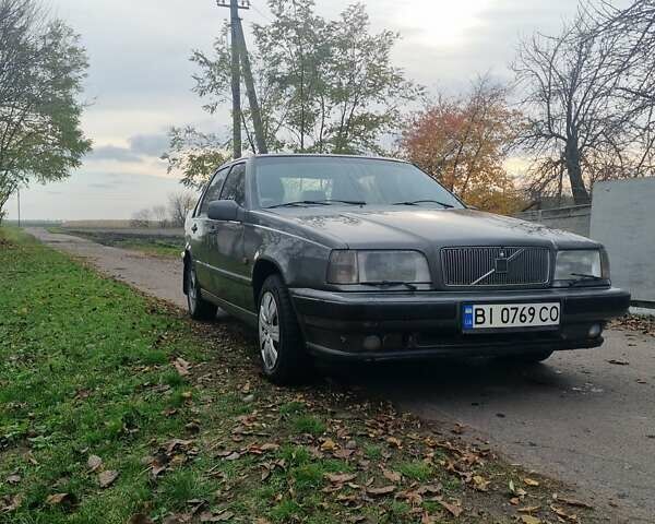 Серый Вольво 850, объемом двигателя 2.44 л и пробегом 644 тыс. км за 2800 $, фото 1 на Automoto.ua