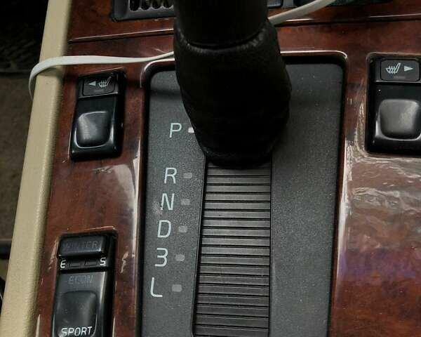 Серый Вольво 850, объемом двигателя 2.4 л и пробегом 345 тыс. км за 3300 $, фото 55 на Automoto.ua