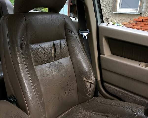 Серый Вольво 850, объемом двигателя 2.4 л и пробегом 345 тыс. км за 3300 $, фото 35 на Automoto.ua