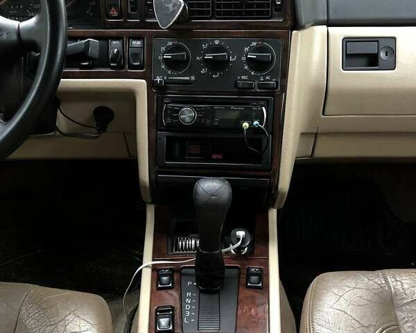 Серый Вольво 850, объемом двигателя 2.4 л и пробегом 345 тыс. км за 3300 $, фото 18 на Automoto.ua