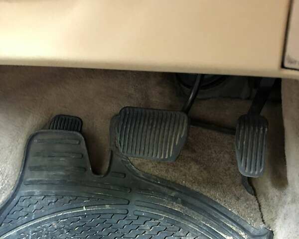 Серый Вольво 850, объемом двигателя 2.4 л и пробегом 345 тыс. км за 3300 $, фото 30 на Automoto.ua