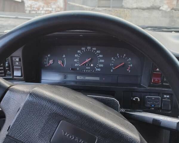 Синий Вольво 850, объемом двигателя 2.4 л и пробегом 320 тыс. км за 2500 $, фото 6 на Automoto.ua