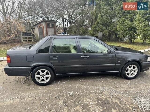 Синий Вольво 850, объемом двигателя 2.5 л и пробегом 460 тыс. км за 2500 $, фото 10 на Automoto.ua