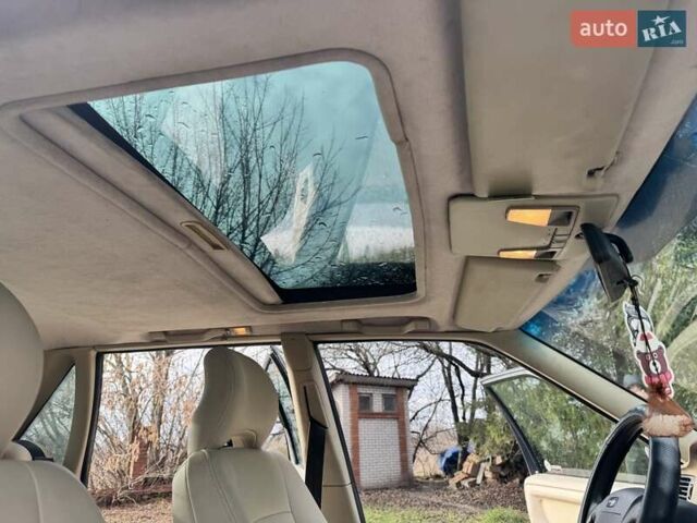 Синий Вольво 850, объемом двигателя 2.5 л и пробегом 460 тыс. км за 2500 $, фото 5 на Automoto.ua