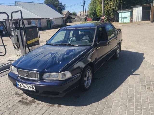 Синий Вольво 850, объемом двигателя 2.4 л и пробегом 3 тыс. км за 2800 $, фото 7 на Automoto.ua