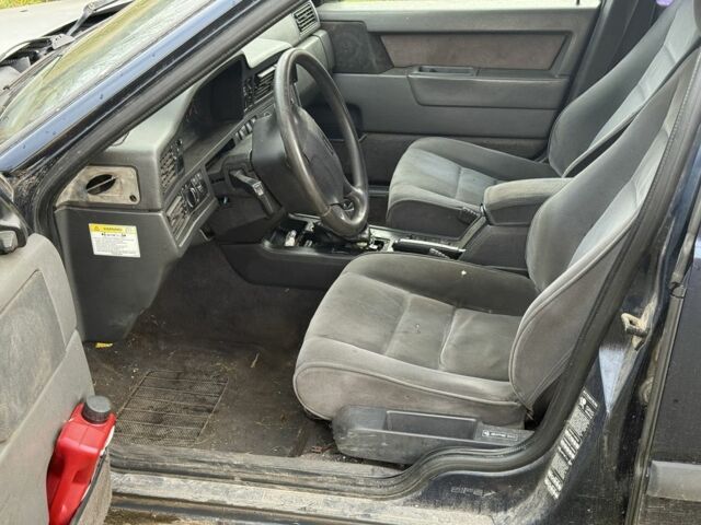 Синий Вольво 850, объемом двигателя 2 л и пробегом 250 тыс. км за 1800 $, фото 7 на Automoto.ua