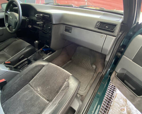 Зеленый Вольво 850, объемом двигателя 2.44 л и пробегом 380 тыс. км за 1700 $, фото 5 на Automoto.ua