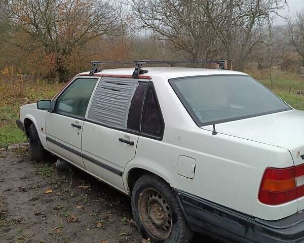 Білий Вольво 940, об'ємом двигуна 2.3 л та пробігом 100 тис. км за 1000 $, фото 5 на Automoto.ua